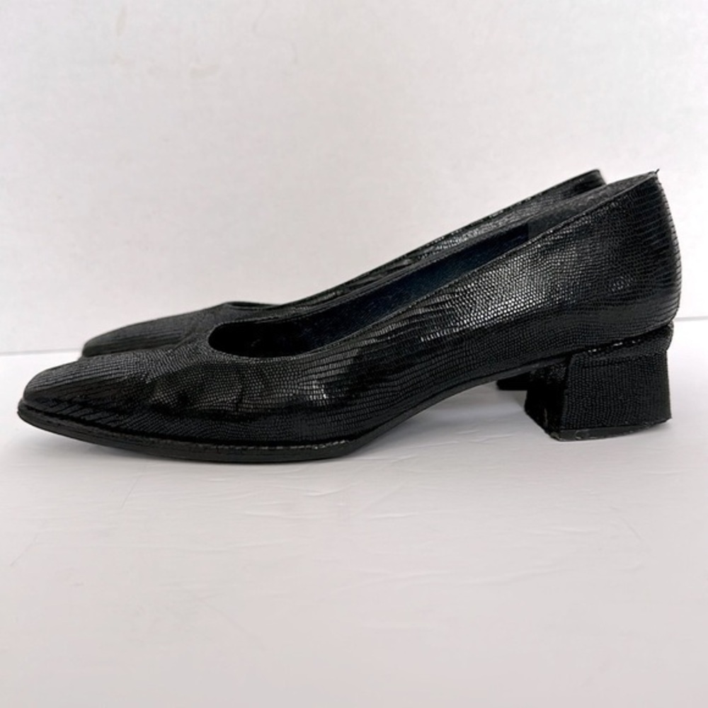 Stuart Weitzman Black Leather Snake Print Square Toe Pump Women's Size 7 AA